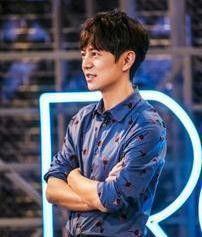 爆料娱乐圈何炅,揭秘明星背后的故事